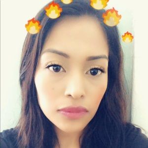 Meet your Posher, Rosalia